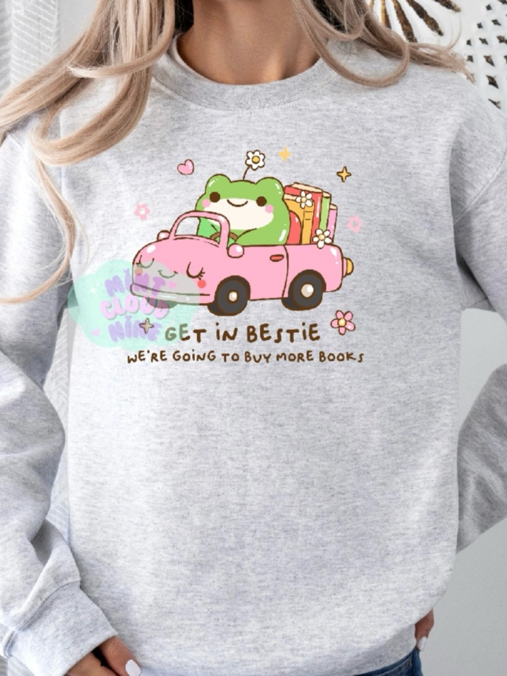 ☁️BOOKISH FROG CUSTOM CREWNECK by MINTCLOUDNINE